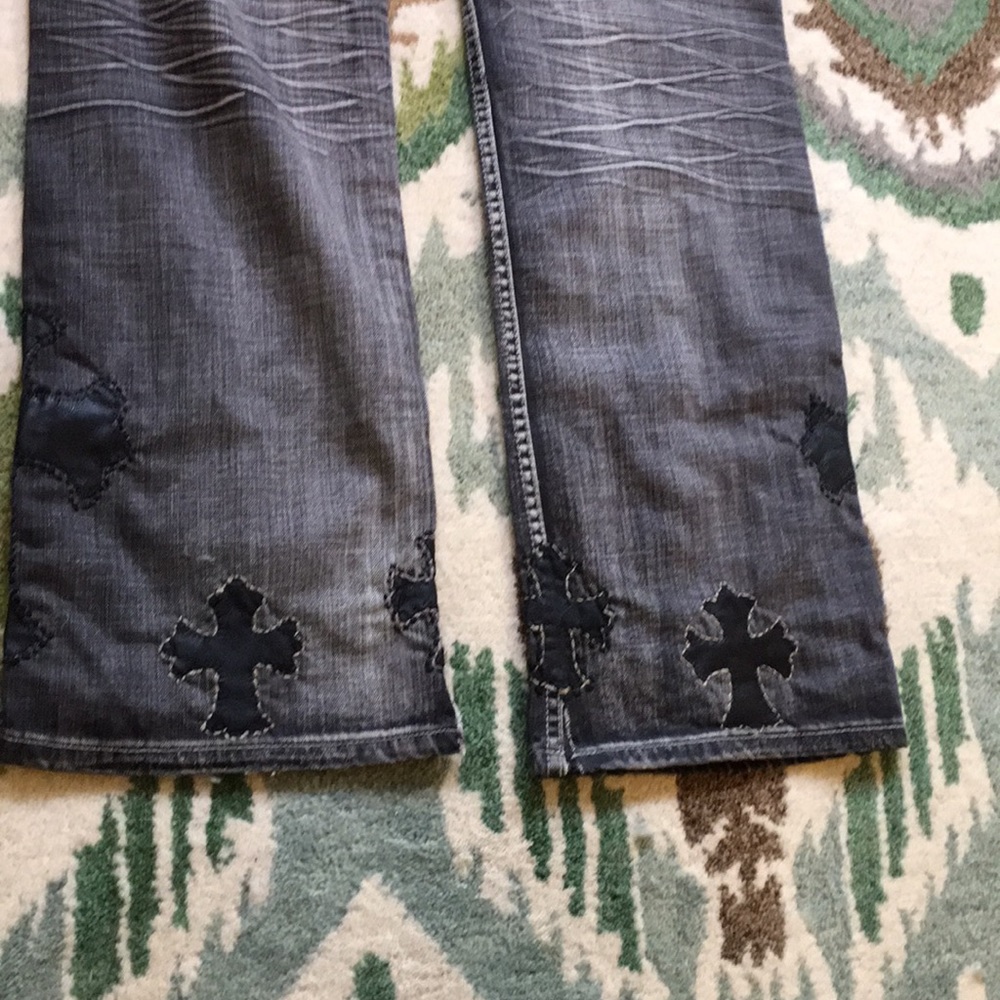 Custom Embroidered Jeans - Picture 3 of 11